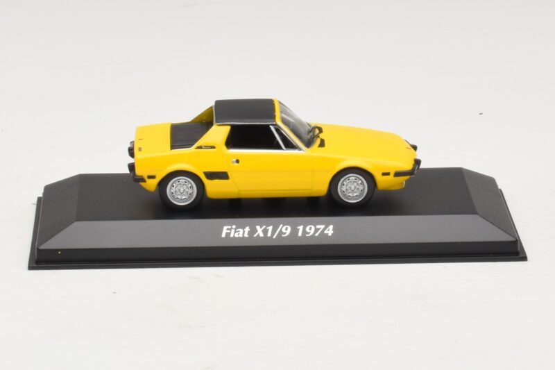 Fiat X1/9 Gelb Maxichamps 1:43 Fiat X1/9 Gelb Maxichamps 1:43 940121660 Metall