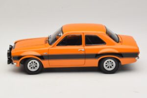 Ford Escort Mk1 RS1600 AVO Orange Mit Schwarzen Streifen Minichamps 1:18 100688104 Metall – Bild 4 von 8