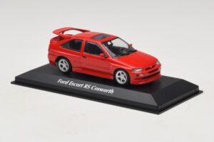 Ford Escort RS Cosworth Rot Maxichamps 1:43 940082100 Metall – Bild 3 von 5