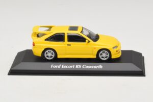 Ford Escort RS Cosworth Gelb Maxichamps 1:43 940082101 Metall