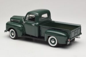 Ford F-1 Grün Road Legends 1:18 92218 Metall – Bild 7 von 8