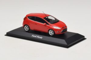 Ford Fiesta Mk7 Rot Maxichamps 1:43 940088000 Metall – Bild 3 von 5