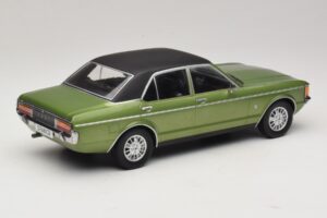 Ford Granada Mk1 Metallic Grün & Schwarz MCG 1:18 MCG18569 Metall – Bild 2 von 6