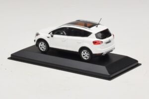 Ford Kuga Mk1 Weiss Händleredition Minichamps 1:43 KUGA002 Metall – Bild 3 von 5
