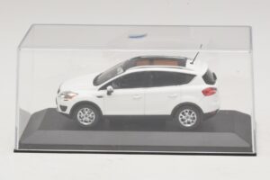 Ford Kuga Mk1 Weiss Händleredition Minichamps 1:43 KUGA002 Metall – Bild 4 von 5