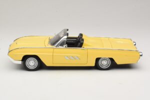 Ford Thunderbird Cabriolet Gelb Anson 1:18 30334-P1 Metall – Bild 4 von 8