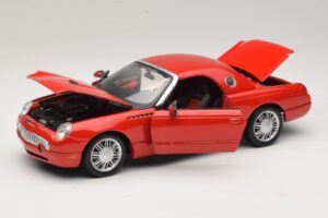 Ford Thunderbird Rot Maisto 1:18 31620 Metall – Bild 2 von 8