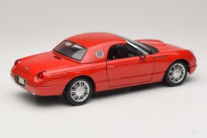 Ford Thunderbird Rot Maisto 1:18 31620 Metall – Bild 3 von 8