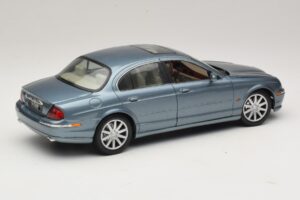 Jaguar S-Type X200 Blau Maisto 1:18 31865 Metall – Bild 3 von 8