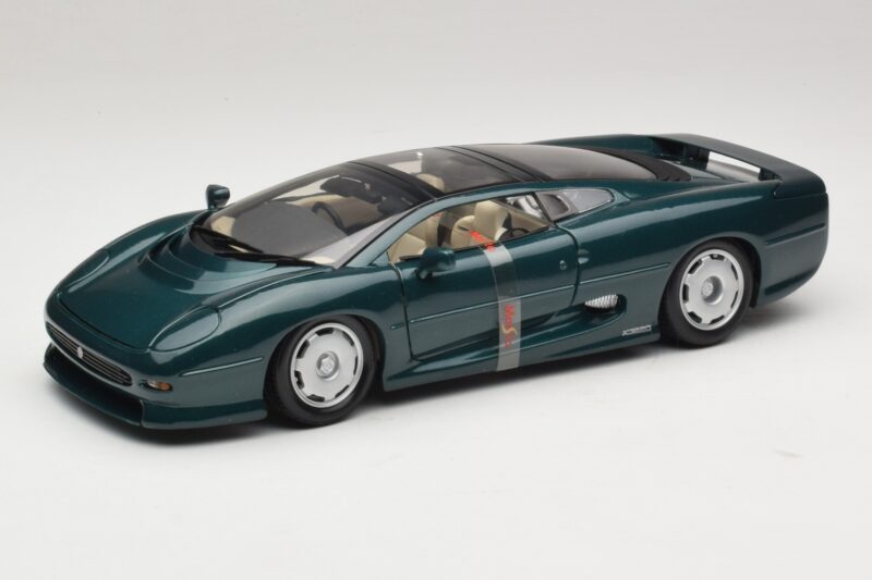 Jaguar XJ220 Grün Metallic Maisto 1:18 31807 Metall