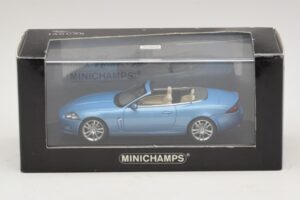 Jaguar XK X150 Cabriolet Hellblau Metallic Minichamps 1:43 400130530 Metall – Bild 5 von 5