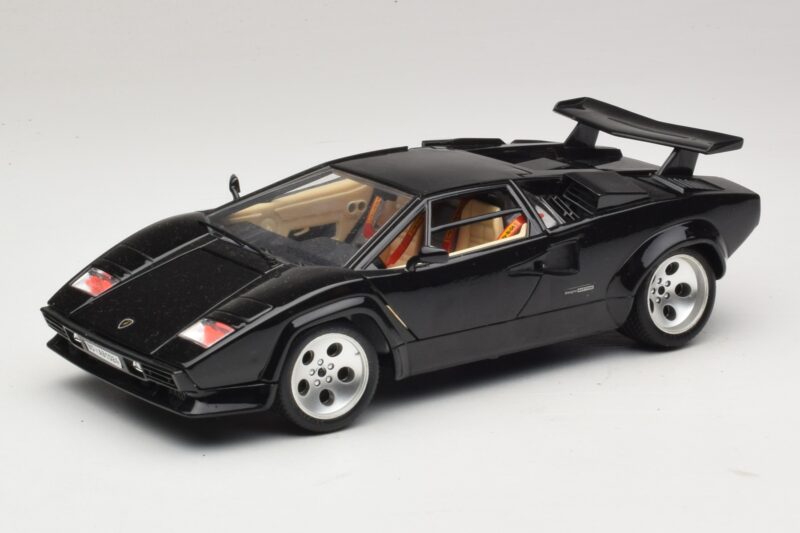 Lamborghini Countach 5000 Quattrovalvole Schwarz Bburago 1:18 3337 Metall