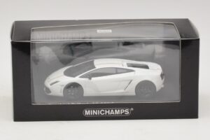 Lamborghini Gallardo LP550-2 Tricolore Weiss Minichamps 1:43 400103801 Metall – Bild 5 von 5