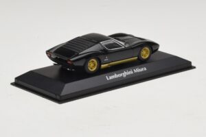 Lamborghini Miura P400 Schwarz Maxichamps 1:43 940103000 Metall – Bild 2 von 5