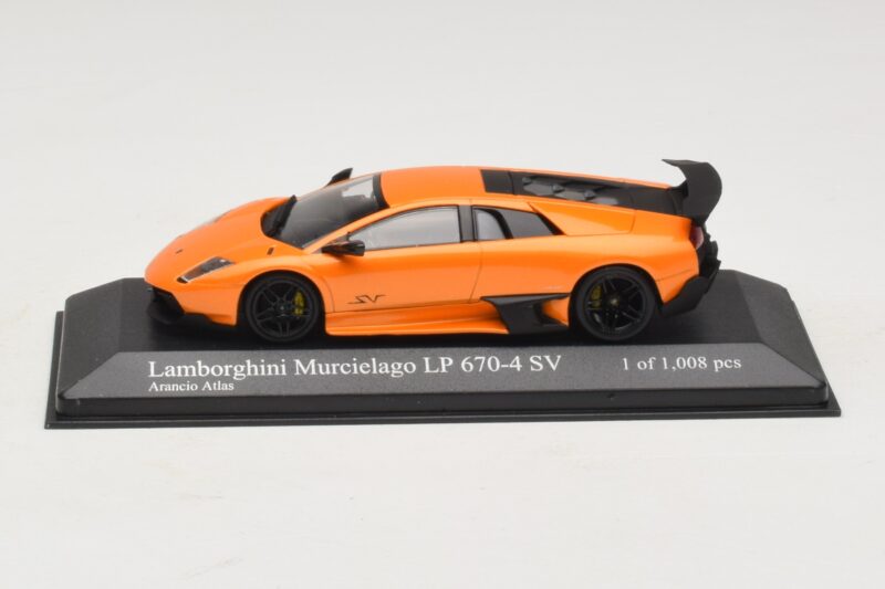 Lamborghini Murcielago LP670-4 SV Orange Metallic Minichamps 1:43 400103942 Metall