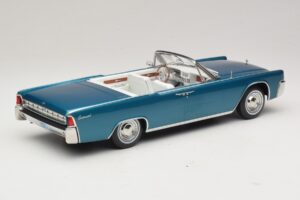 Lincoln Continental Convertible Türkis Metallic KK-Scale 1:18 KKDC181524 Metall – Bild 3 von 7