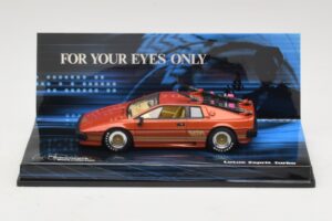 Lotus Esprit Turbo For Your Eyes Only Minichamps 1:43 400135260 Metall – Bild 2 von 6
