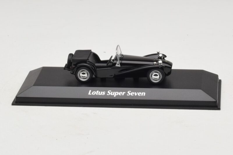 Lotus Super Seven Schwarz Maxichamps 1:43 940113631 Metall
