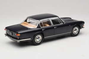 Maserati Quattroporte I Dunkelblau KK-Scale 1:18 KKDC181513 Metall – Bild 2 von 6