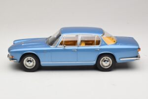 Maserati Quattroporte I Hellblau Metallic KK-Scale 1:18 KKDC181514 Metall – Bild 3 von 6