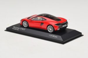 McLaren 570GT Vermillion Red Minichamps 1:43 537154522 Metall – Bild 3 von 5