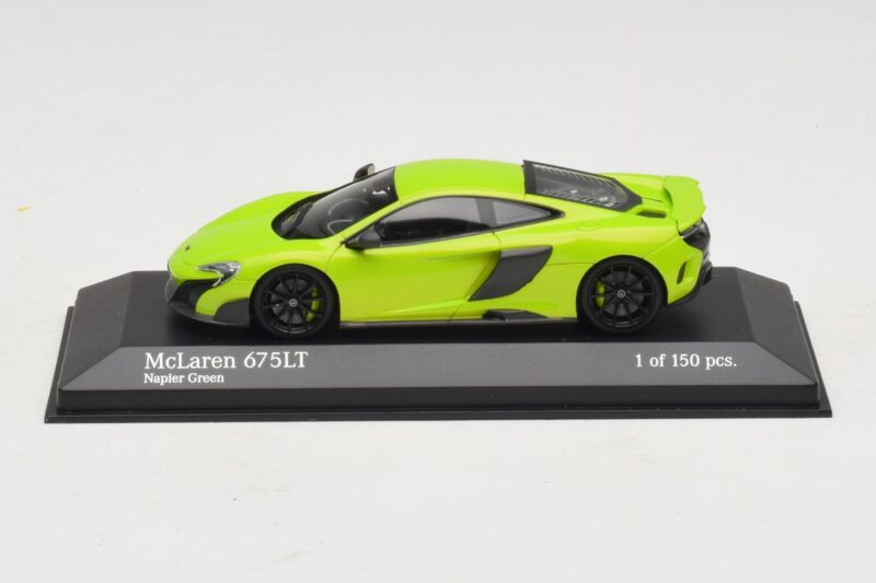 McLaren 675LT Napier Green Minichamps 1:43 McLaren 675LT Napier Green Minichamps 1:43 537154422 Metall