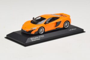 McLaren 675LT Orange Minichamps 1:43 537154421 Metall – Bild 2 von 5