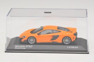 McLaren 675LT Orange Minichamps 1:43 537154421 Metall – Bild 4 von 5