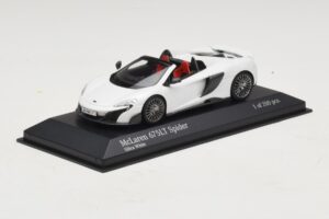 McLaren 675LT Spider Silica White Minichamps 1:43 537154432 Metall – Bild 2 von 5
