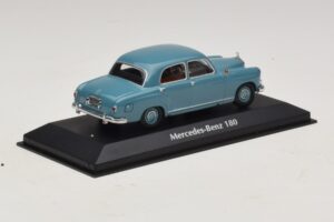 Mercedes 180 W120 Blau Maxichamps 1:43 940033102 Metall – Bild 2 von 5