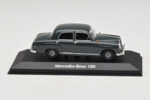 Mercedes 180 W120 Grau Maxichamps 1:43 940033100 Metall