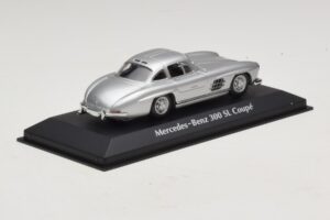 Mercedes 300 SL W198 Silber Maxichamps 1:43 940039000 Metall – Bild 2 von 5