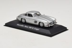 Mercedes 300 SL W198 Silber Maxichamps 1:43 940039000 Metall – Bild 3 von 5