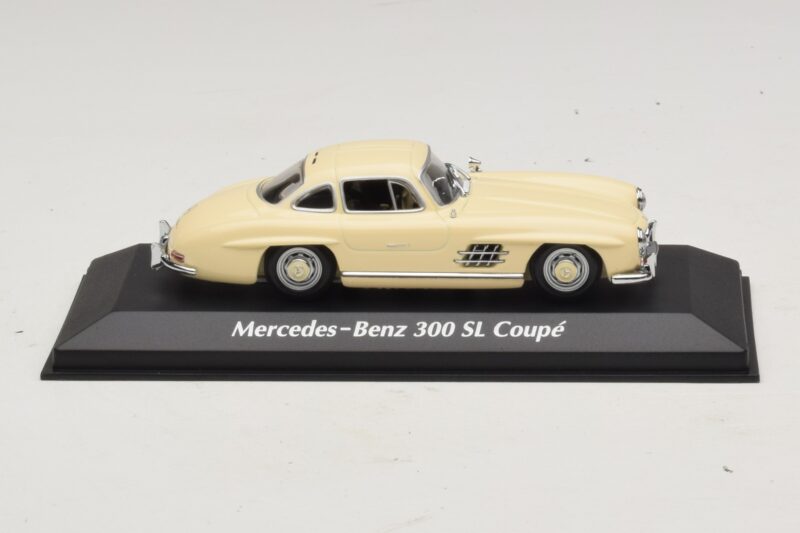 Mercedes 300 SL W198 Weiss Maxichamps 1:43 940039002 Metall