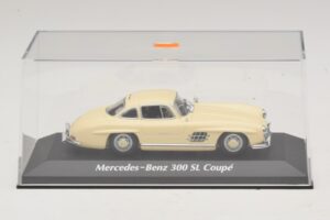 Mercedes 300 SL W198 Weiss Maxichamps 1:43 940039002 Metall – Bild 4 von 5