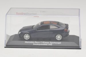 Mercedes C-Class Sportscoupe CL203 Blue Metallic Bundespressball Minichamps 1:43 MB010 Metall – Bild 4 von 5