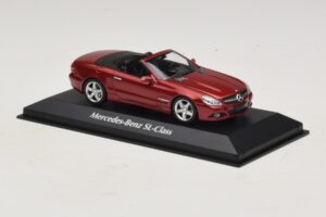 Mercedes SL R230 Rot Metallic Maxichamps 1:43 940037530 Metall – Bild 3 von 5