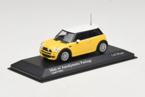 Mini Cooper One R50 mit Aero-Paket Gelb Minichamps 1:43 431138274 Metall – Bild 2 von 4