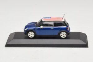 Mini Cooper S R53 Blau Mit Amerikanischer Flagge Minichamps 1:43 MINI014 Metall