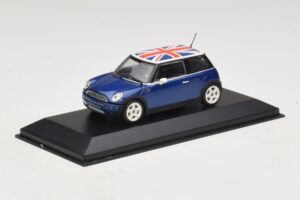 Mini Cooper S R53 Blau Mit Britischer Flagge Minichamps 1:43 MINI026 Metall – Bild 2 von 4