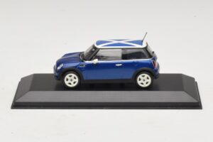 Mini Cooper S R53 Blau Mit Schottischer Flagge Minichamps 1:43 MINI016 Metall
