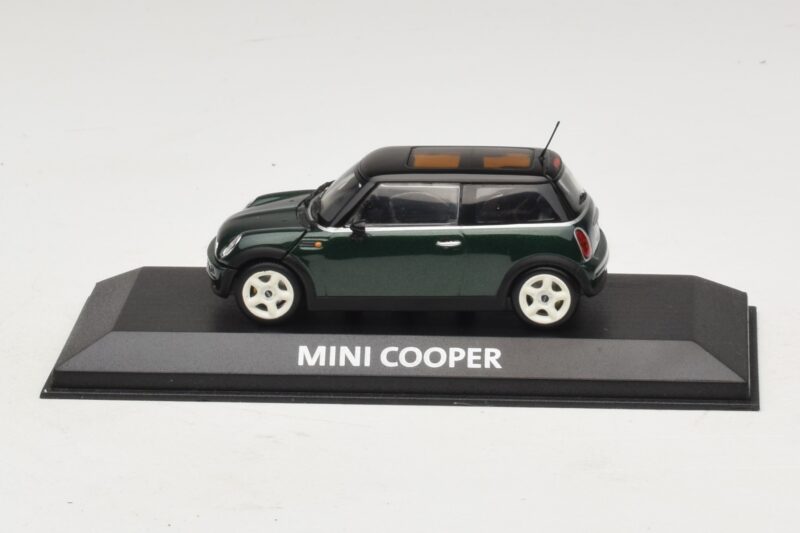 Mini Cooper S R53 Dunkelgrün Mit Schwarzem Dach Minichamps 1:43 MINI023 Metall