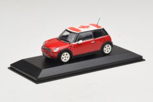 Mini Cooper S R53 Rot Mit Kanadischer Flagge Minichamps 1:43 MINI017 Metall – Bild 2 von 5