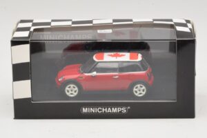 Mini Cooper S R53 Rot Mit Kanadischer Flagge Minichamps 1:43 MINI017 Metall – Bild 5 von 5