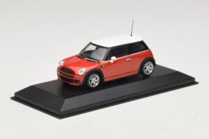 Mini Cooper S R53 Rot Mit Weissem Dach Minichamps 1:43 MINI025 Metall – Bild 2 von 5