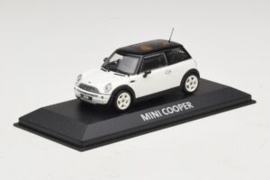 Mini Cooper S R53 Weiss Mit Schwarzem Dach Minichamps 1:43 MINI027 Metall – Bild 2 von 4
