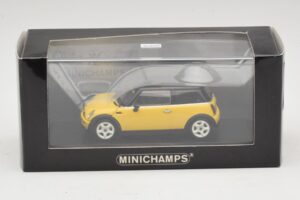 Mini Cooper S R53 Gelb Mit Schwarzem Dach Minichamps 1:43 MINI031 Metall – Bild 4 von 4