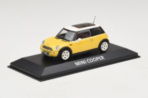 Mini Cooper S R53 Gelb Mit Gelbem Panoramadach Minichamps 1:43 MINI029 Metall – Bild 2 von 4