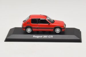 Peugeot 205 GTi Rot Maxichamps 1:43 940112300 Metall