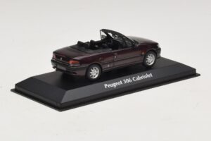 Peugeot 306 Cabriolet Violett Metallic Maxichamps 1:43 940112834 Metall – Bild 2 von 5
